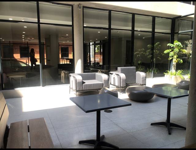 366M² OFFICE TO LET IN WAVERLEY